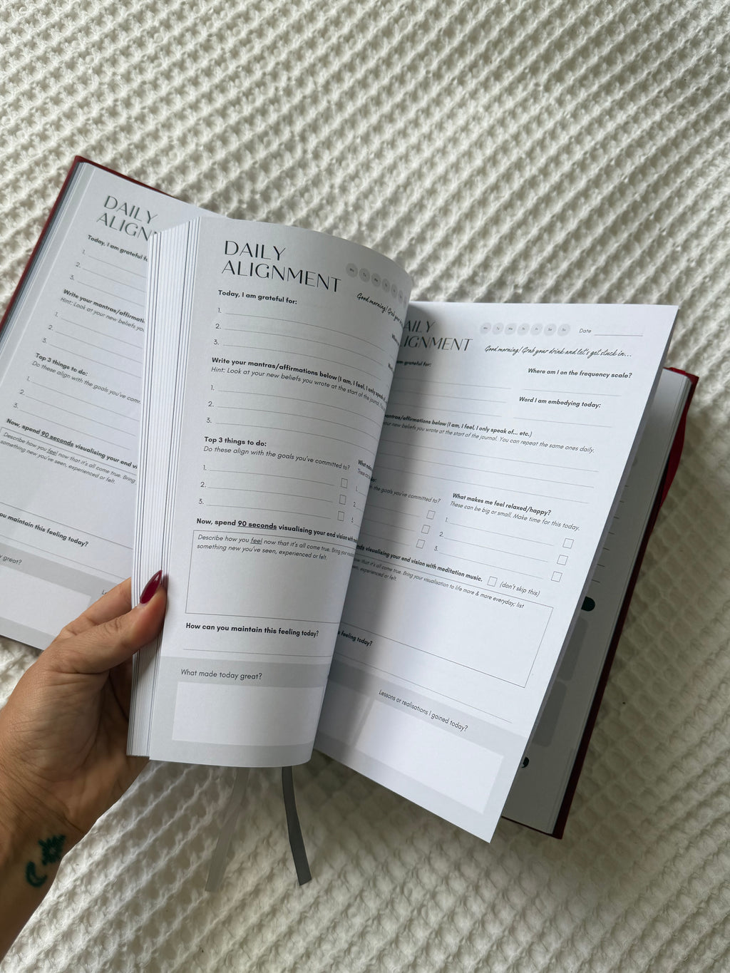 ŌRA Journal - The No BS Manifestation Journal