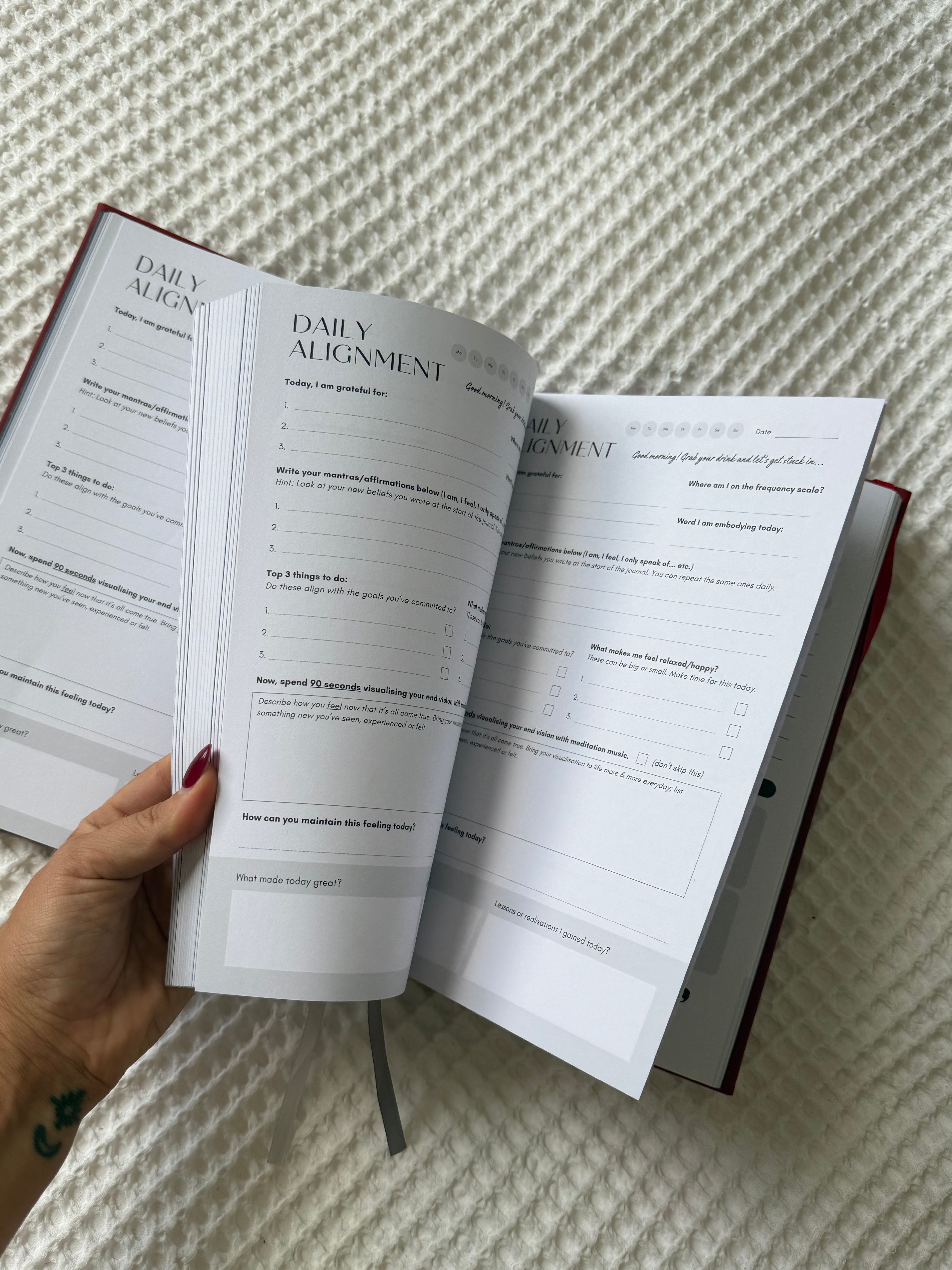 ŌRA Journal - The No BS Manifestation Journal